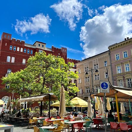 Cedar Inn Budapest - Palace District Exterior photo